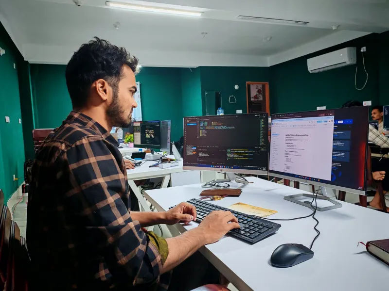 When Nobody Remembers Why You Built It That Way: The Hidden Collapse of Undocumented Custom Software